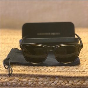 Never worn! Alexander McQueen mens sunglasses/ Large Grey-Clear